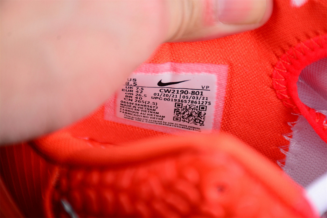 Nike [CW2190-801]-[ZOOM KOBE 6 PROTRO UNIVERSITY RED/WHITE]-[MAN:40-46] - Image 3