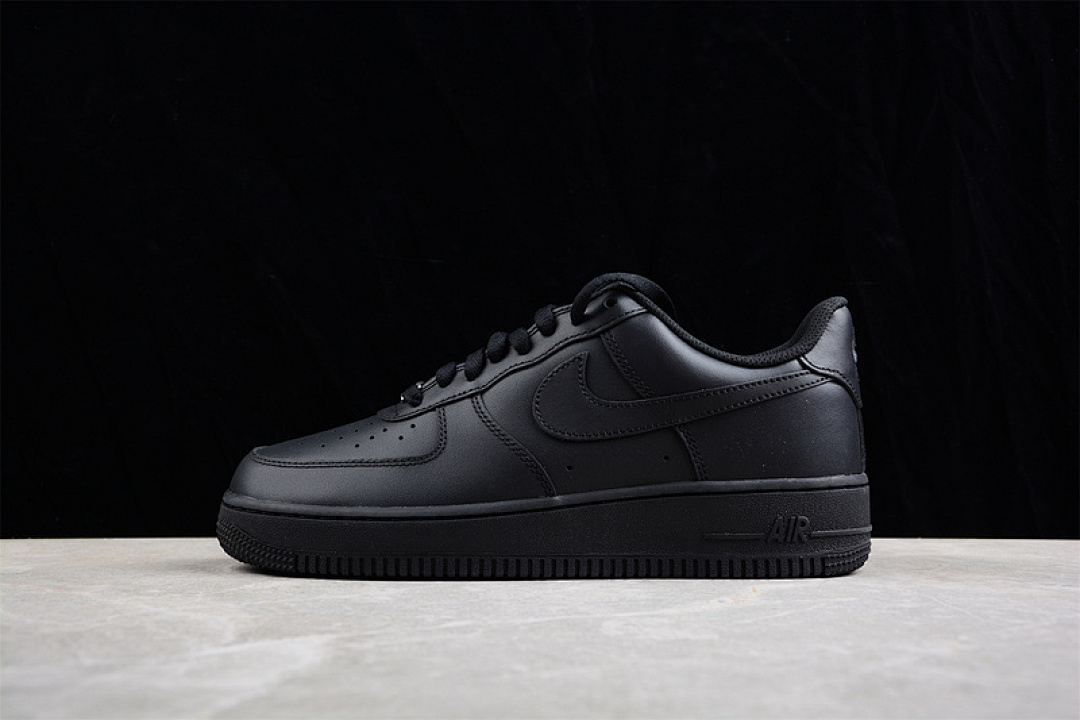 Nike Nike AIR FORCE 1 07 LOW BLACK/BLACK/BLACK · 315122-001, photo 1