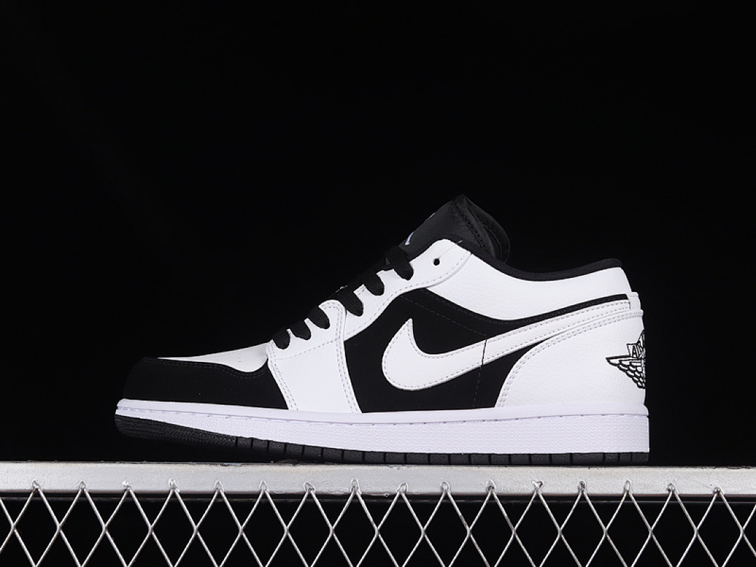 Jordan AIR Jordan 1 LOW BLACK/WHITE/WHITE · CQ4277-113, photo 1