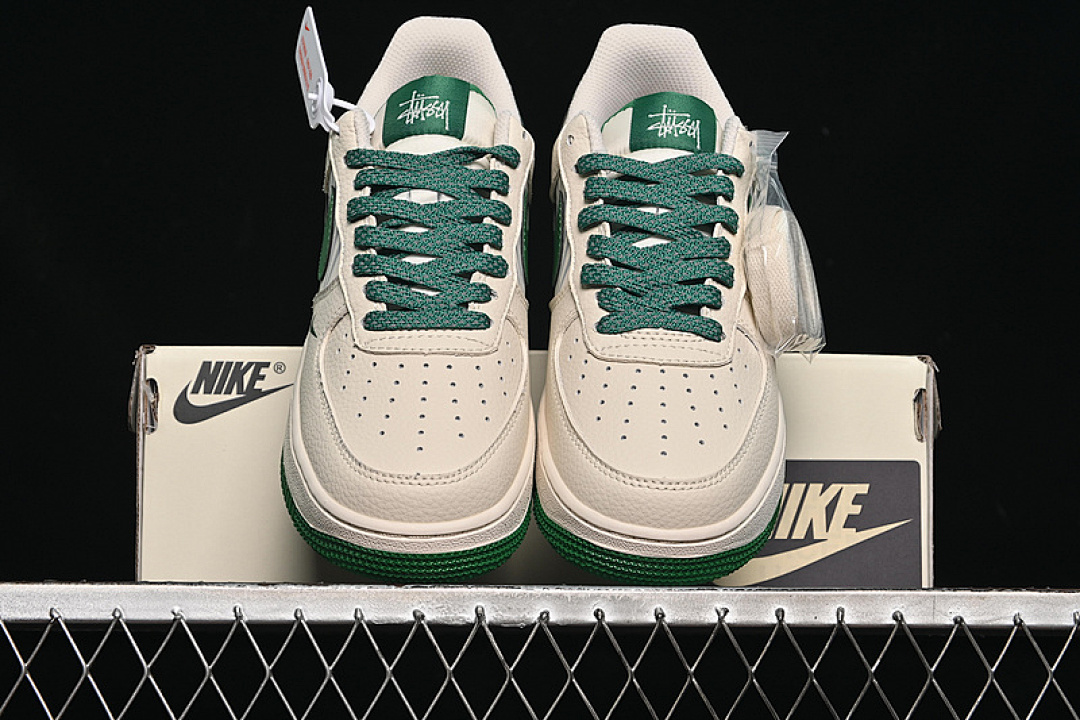 Nike [HJ3318-001]-[AIR FORCE 1 07 LOW WHITE/GREEN]-[WOMAN:36-39]-[MAN:40-45] - Image 13
