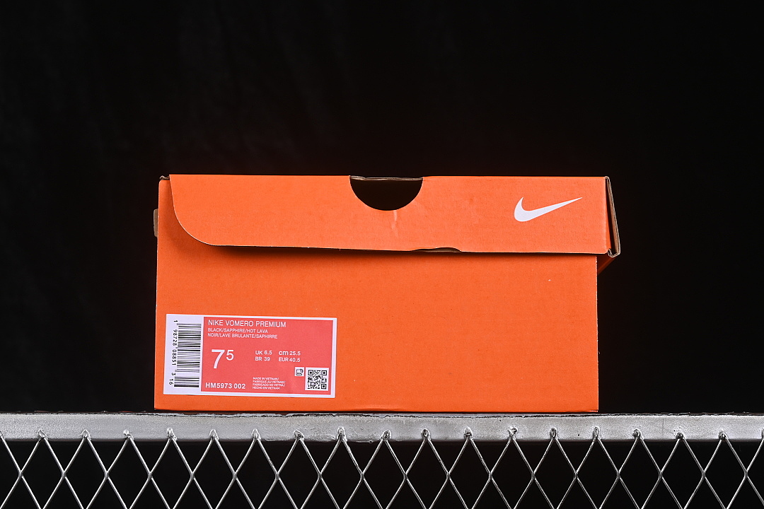 Nike [HM5973-002]-[VOMERO PREMIUM BLACK/HOT LAVA/ANTHRACITE/IRON GREY]-[WOMAN:36-39]-[MAN:40-46] - Image 12