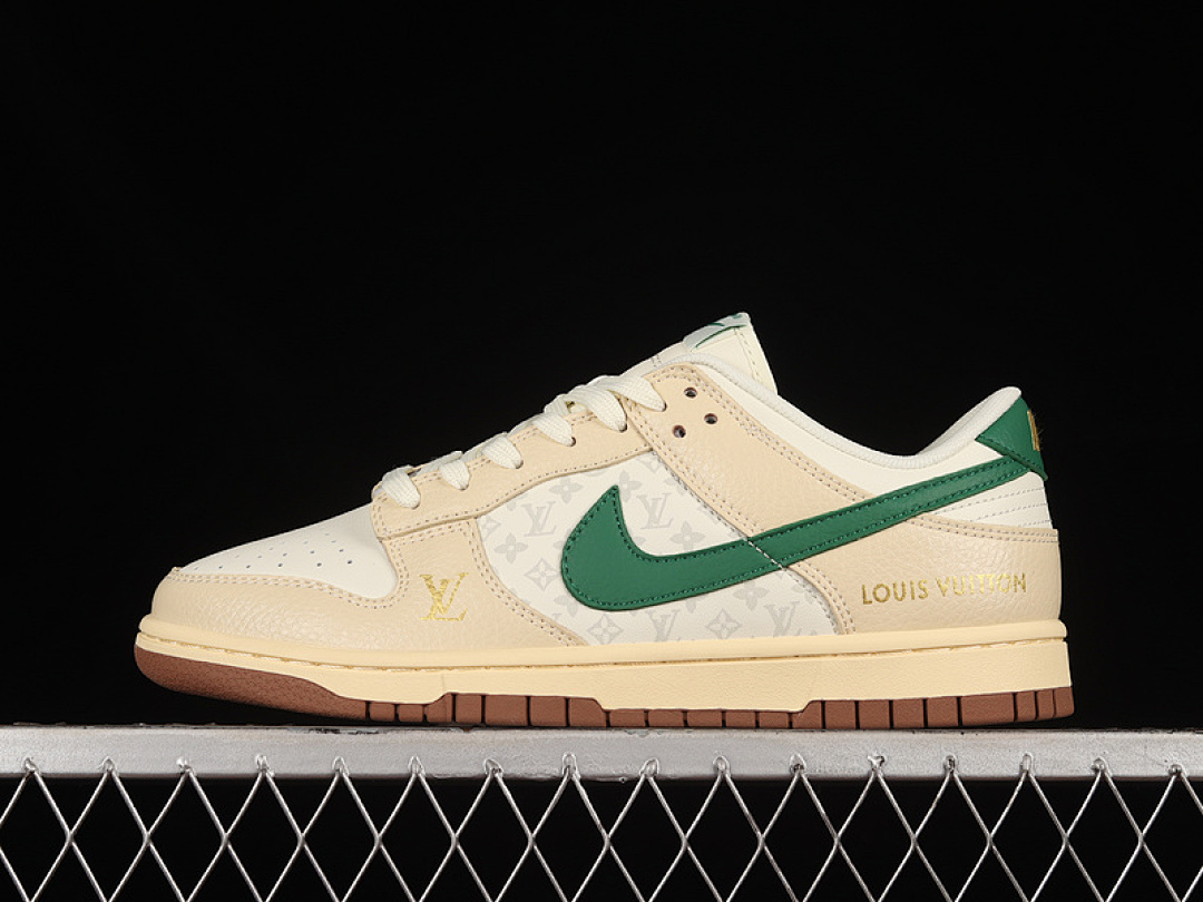 Unbranded [XD6188-003]-[DUNK LOW L*V WHITE/BEIGE/GREEN]-[WOMAN:36-39]-[MAN:40-45], photo 1