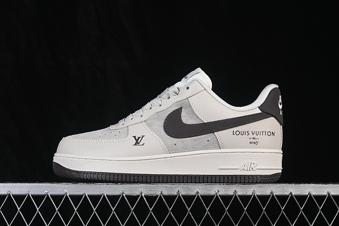Nike [DN1688-816]-[AIR FORCE 1 07 LOW CASUAL SNEAKERS WHITE/GREY]-[WOMAN:36-39]-[MAN:40-45] - Image 2