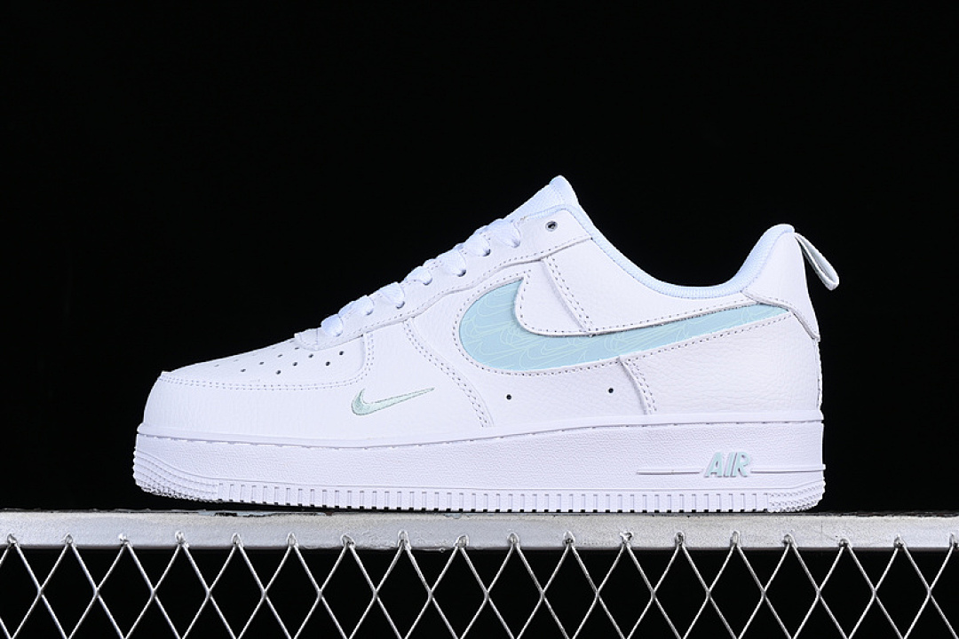 Nike [FB8971-600]-[AIR FORCE 1 07 LOW CUT OUT WHITE/BLUE]-[WOMAN:36-39]-[MAN:40-45], photo 1