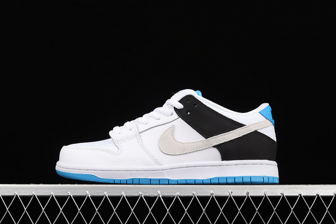 Nike SB DUNK LOW PRM WHITE/BLACK/LASER BLUE · BQ6817-101, photo 1