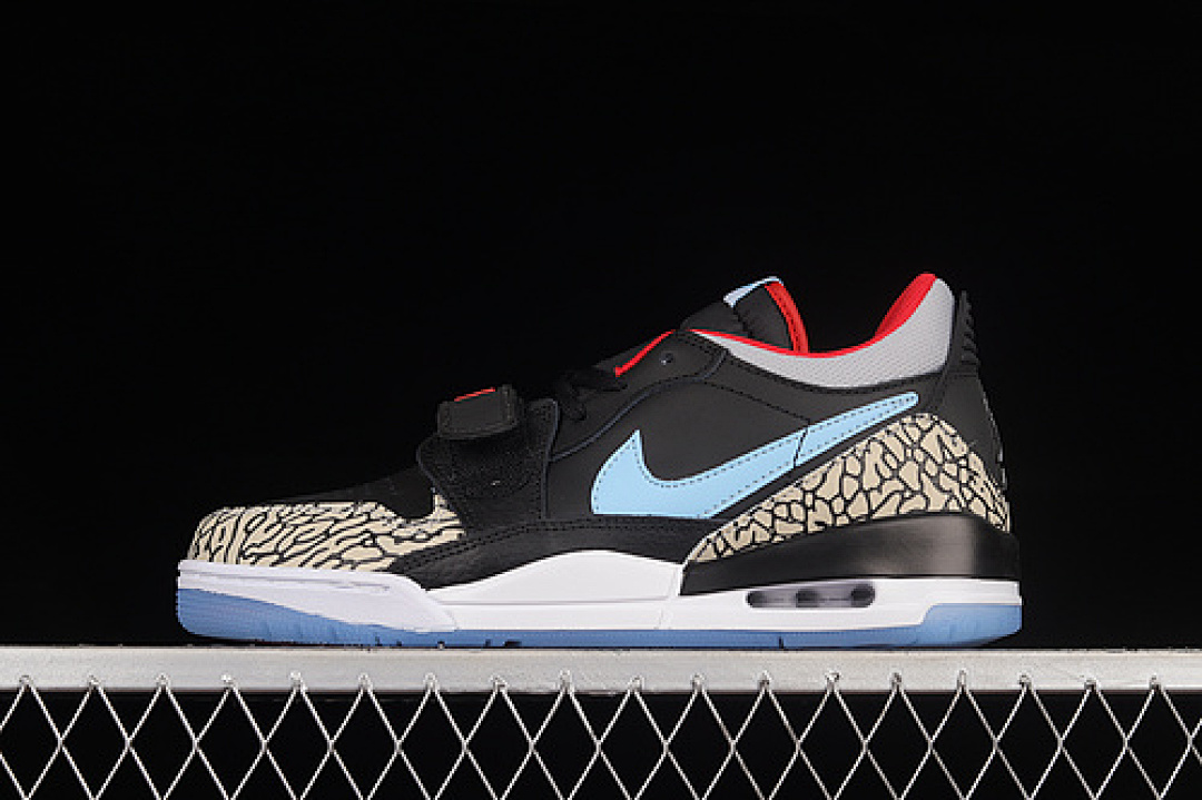 Jordan AIR Jordan LEGACY BLACK/BLUE/RED · CD7069-004, photo 1