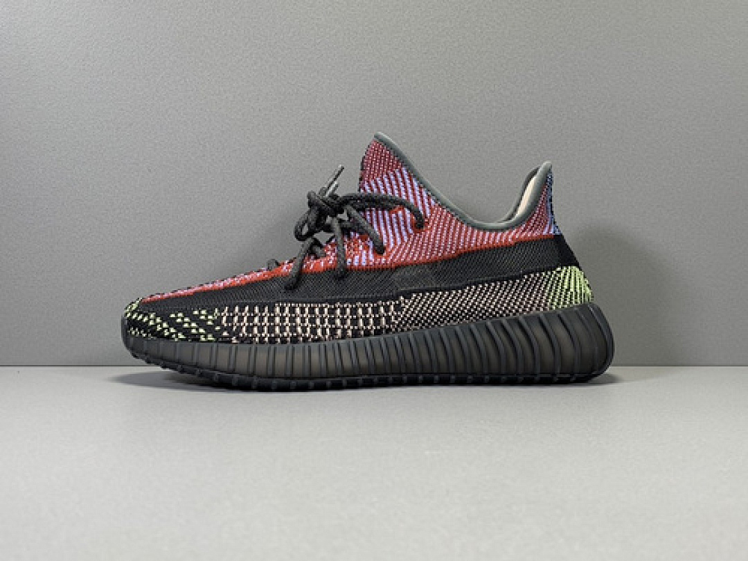 Adidas Adidas OG YEEZY BOOST 350 V2 YECHEIL NON-REFLECTIVE YECHEIL/YECHEIL/YECHEIL · FW5190, photo 1
