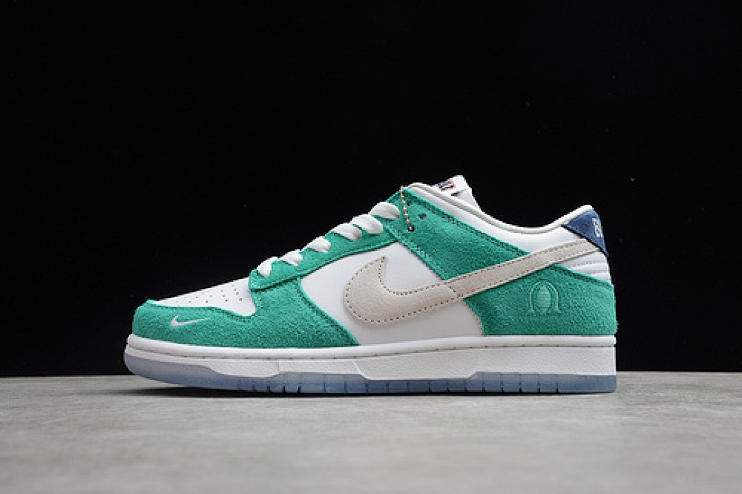 Kasina Nike KASINA X DUNK LOW SAIL/WHITE-NEPTUNE GREEN-INDUSTRIAL BLUE · CZ6501-101, photo 1