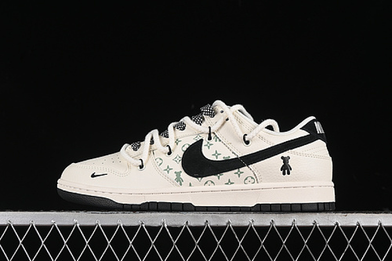Nike SB DUNK LOW WHITE/BLACK/BEIGE · SJ2068-291, photo 1