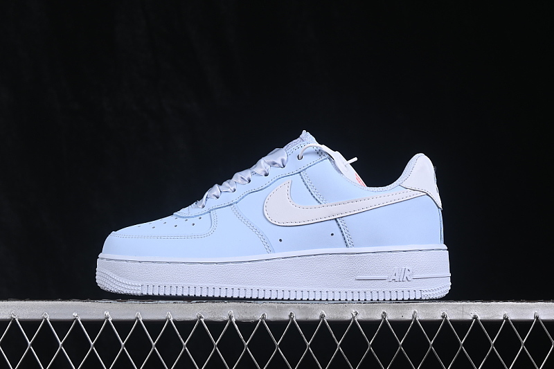Nike Nike AIR FORCE 1 LOW RETRO PREMIUM HYDROGEN BLUE/GREY · IR0871-400, photo 1