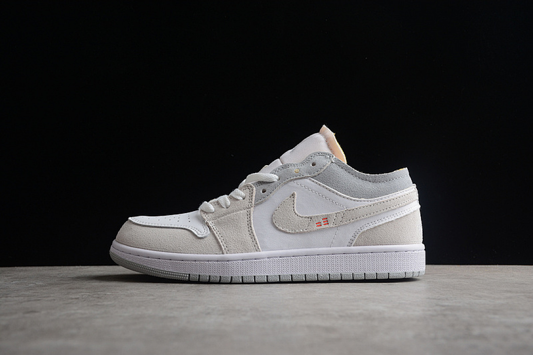 Jordan AIR Jordan 1 LOW INSIDE OUT WHITE/NEUTRAL GREY/PHANTOM · DN1635-100, photo 1