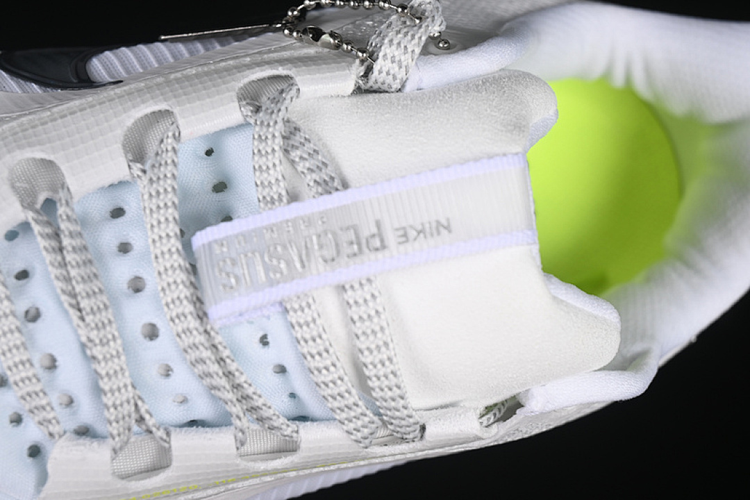 Nike [HQ2592-100]-[AIR ZOOM PEGASUS PREMIUM WHITE/SUMMIT WHITE/VOLT/BLACK]-[WOMAN:36-39]-[MAN:40-46] - Image 9