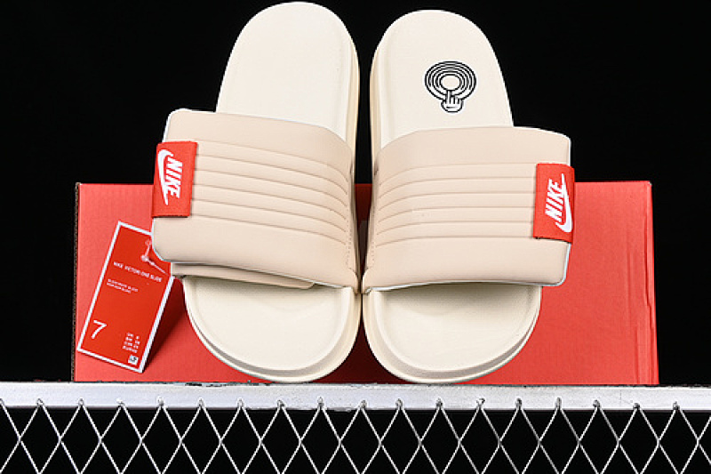 Nike Nike OFFCOURT ADJUST SLIDE SANDDRIFT/PICANTE RED/COCONUT MILK/SAIL · DV1033-100, photo 1