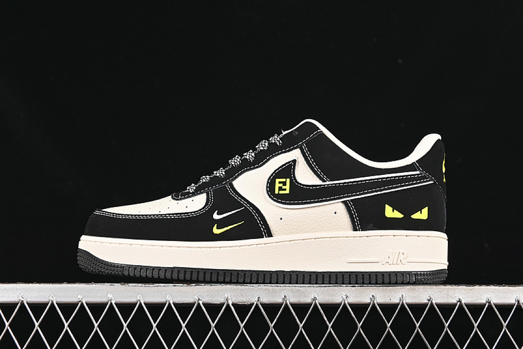 Nike Nike AIR FORCE 1 07 LOW WHITE/GREEN/BLACK · XL1979-102, photo 1