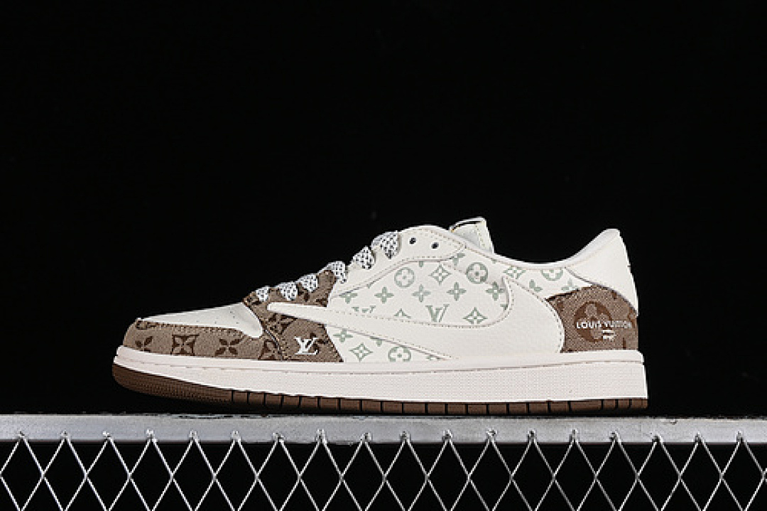 Jordan [SJ2068-102]-[TRAVIS SCOTT X FRAGMENT DESIGN AIR JORDAN 1 LOW OG SP WHITE/GREY/BROWN]-[36-45], photo 1