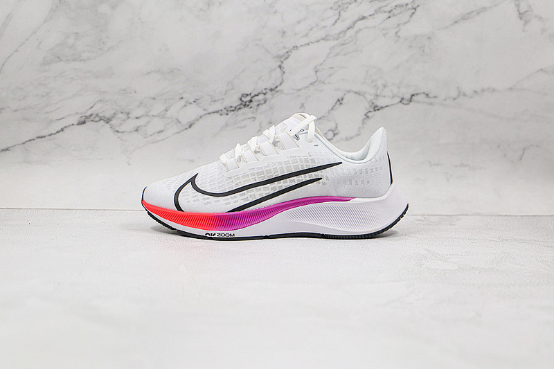 Nike Nike AIR ZOOM PEGASUS 37 WHITE/HYPER VIOLET/SPRUCE AURA/FLASH CRIMSON · BQ9647-103, photo 1