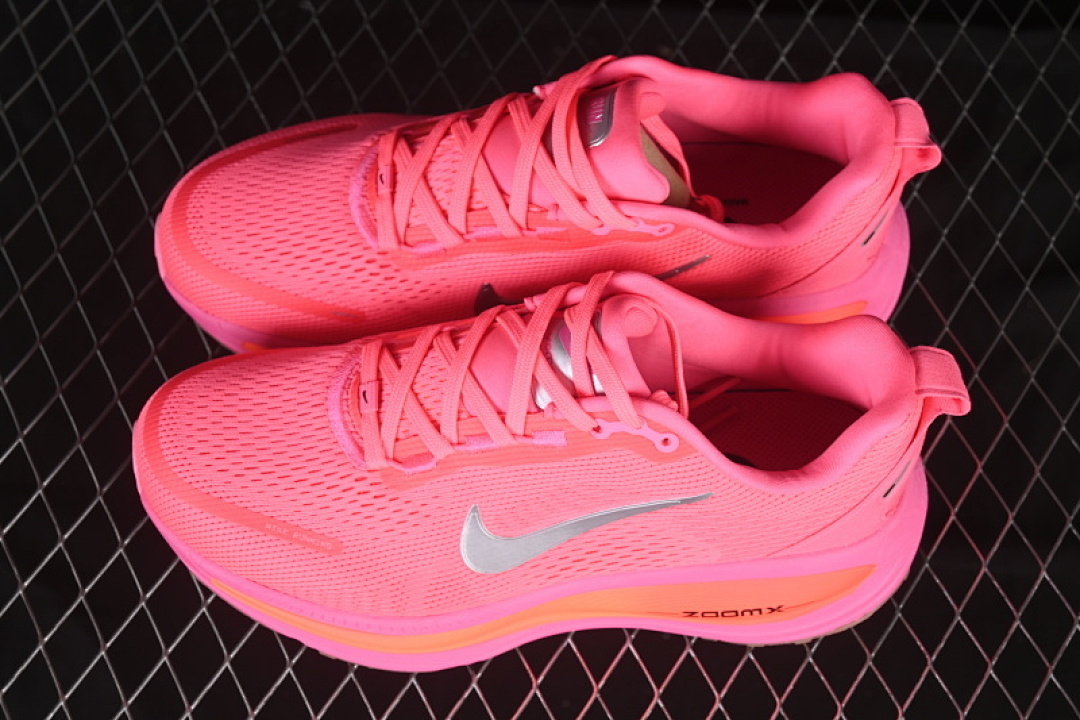 Nike [HM6804-602]-[AIR ZOOM VOMERO 18 PINK/SILVER]-[WOMAN:36-39]-[MAN:40-46] - Image 11
