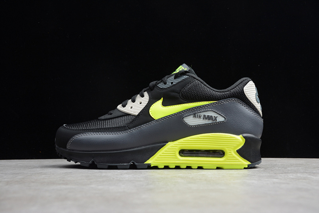 Unbranded [AJ1285-015]-[AIR MAX 90 ESSENTIAL BLACK/YELLOW]-[MAN:39-44], photo 1