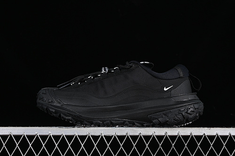 ACG MOUNTAIN FLY 2 LOW SP BLACK/BLACK/WHITE · FZ3311-001, photo 1