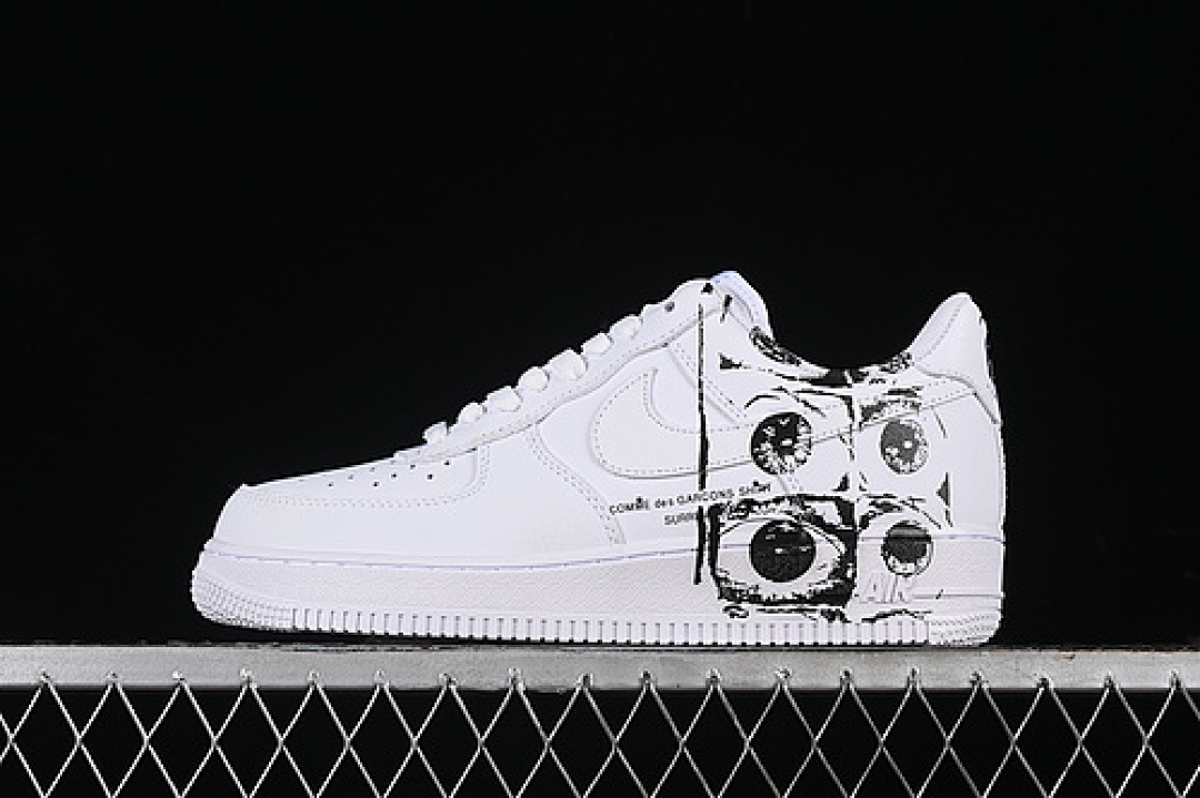 Nike Nike CDG SUPREME AIR FORCE 1 07 LOW COMME DES GARCONS SHIRT WHITE/WHITE/WHITE · 923044-100, photo 1