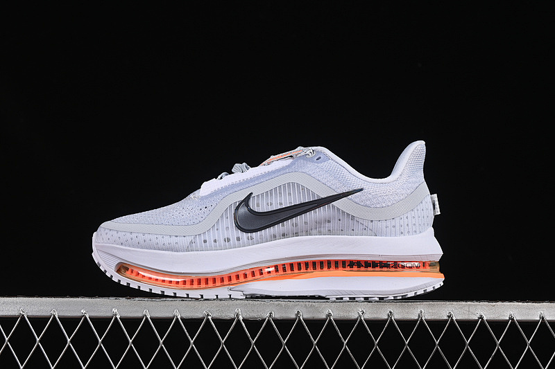 Nike Nike AIR ZOOM PEGASUS PREMIUM FOOTBALL GREY/TOTAL ORANGE/SUMMIT WHITE/SILVER/BLACK · HQ2592-002, photo 1