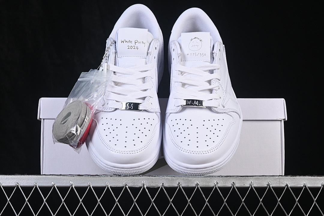 Jordan [TD1228-111]-[TRAVIS SCOTT AIR JORDAN 1 LOW OG WHITE/WHITE/WHITE]-[WOMAN:36-39]-[MAN:40-48.5] - Image 13