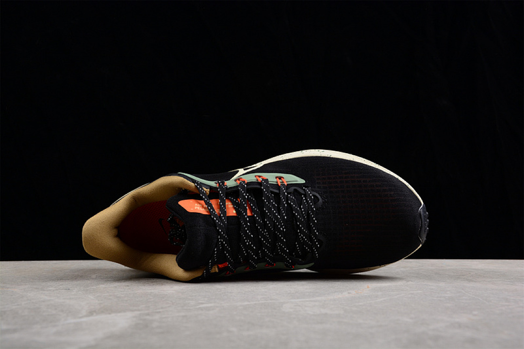 Nike [DX6039-071]-[AIR ZOOM PEGASUS 39 BLACK/COCONUT MILK/SAFETY ORANGE/ALABASTER]-[UNISEX:36-46] - Image 5