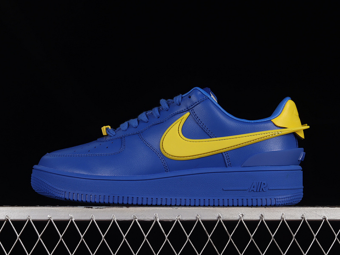 Nike Nike AMBUSH AIR FORCE 1 07 LOW GAME ROYAL/VIVID SULFUR · DV3464-400, photo 1