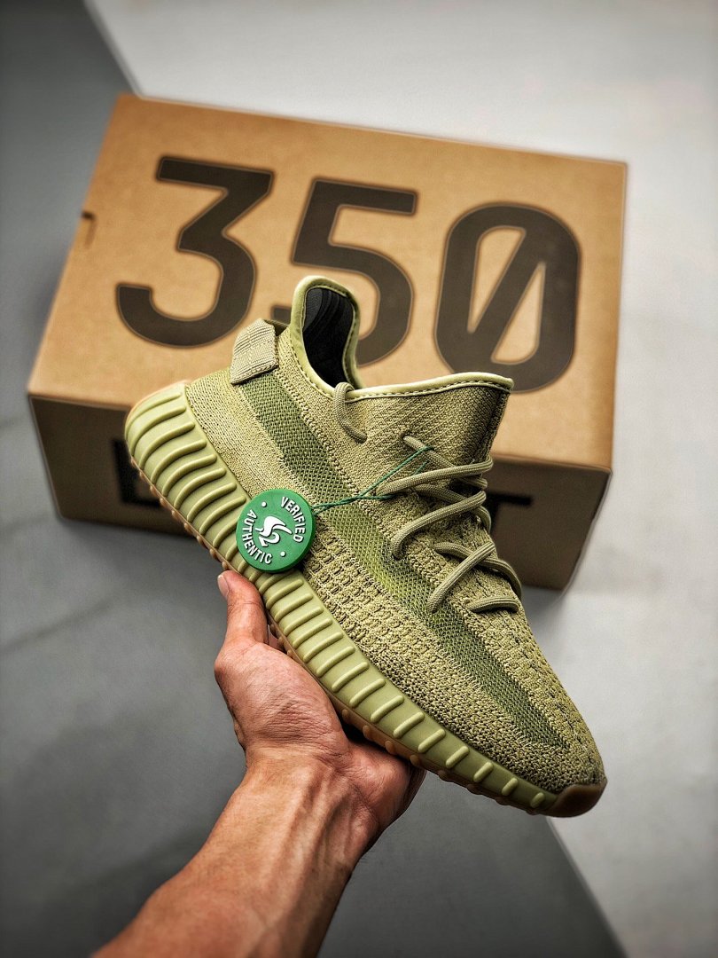 Adidas [FY5346]-[YEEZY 350 V2 SULFUR/SULFUR/SULFUR]-[WOMAN:36-39]-[MAN:40-47], photo 1