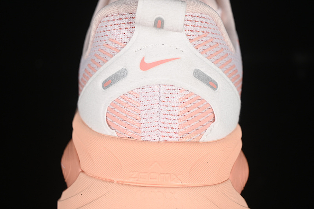 Nike [HM6804-601]-[AIR ZOOM VOMERO 18 BEIGE]-[WOMAN:36-40] - Image 7