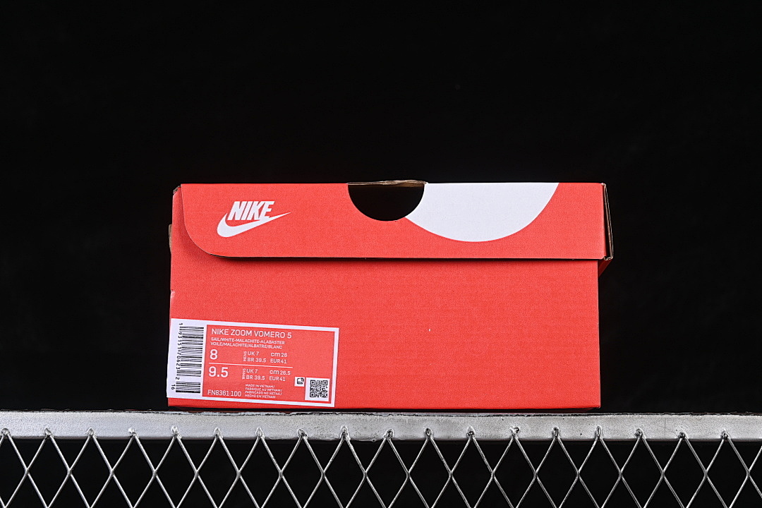 Nike [FN8361-100]-[ZOOM VOMERO 5 RETRO CASUAL SHOES YELLOW/GREEN/WHITE]-[WOMAN:36-39]-[MAN:40-45] - Image 11