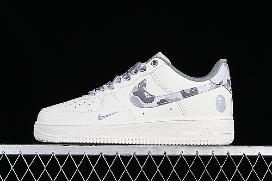 Nike [PF9055-760]-[AIR FORCE 1 07 LOW WHITE/GREEN/GREY]-[WOMAN:36-39]-[MAN:40-45], photo 1