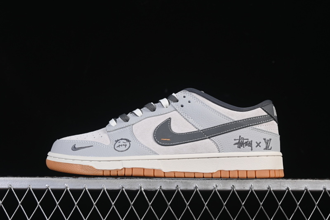 Nike DUNK LOW CASUAL SNEAKERS LIGHT GRAY/WHITE/BLACK · SG6688-006, photo 1