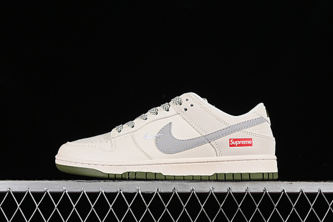 Supreme [XX2025-330]-[SB DUNK LOW SUPREME WHITE/GREY/GREEN]-[WOMAN:36-39]-[MAN:40-45], photo 1