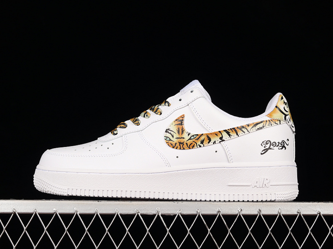 Nike [CZ0270-108]-[AIR FORCE 1 LOW WHITE/BEIGE/BLACK]-[WOMAN:36-39]-[MAN:40-45], photo 1