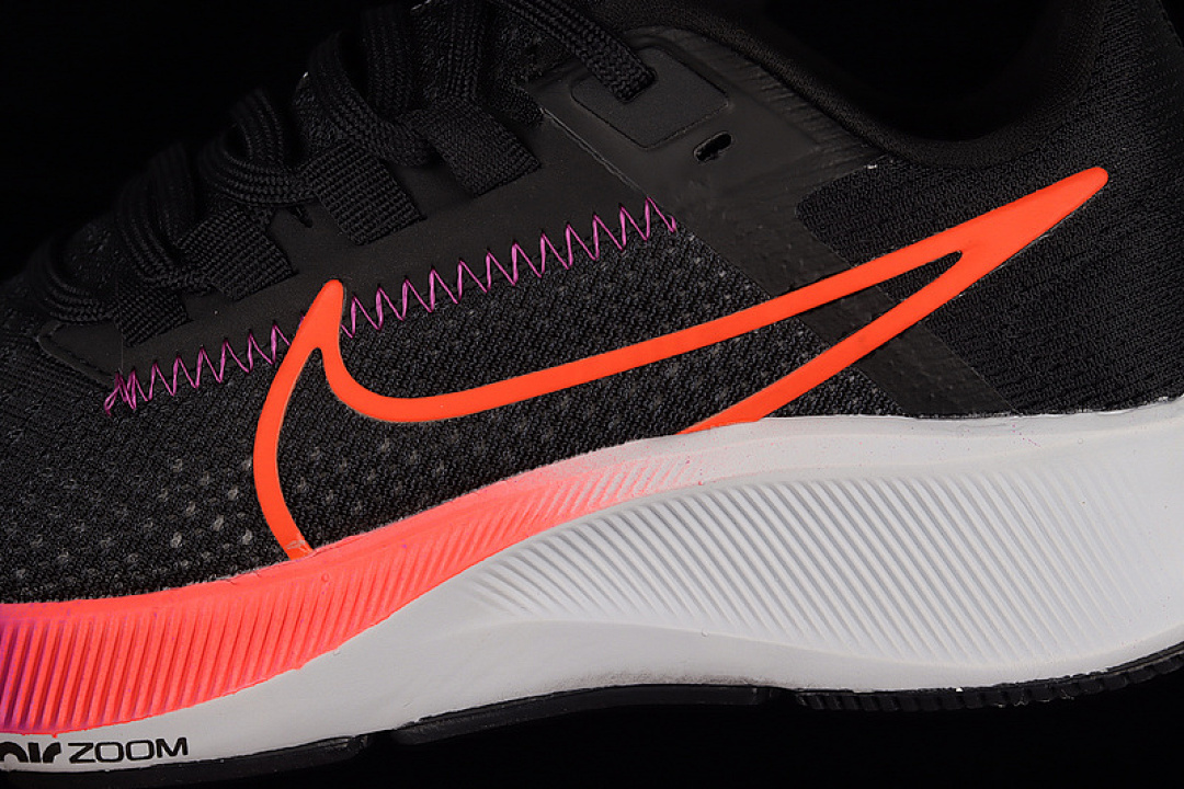 Nike [CW7356-011]-[AIR ZOOM PEGASUS 38 BLACK/OFF-NOIR/HYPER VIOLET/FLASH CRIMSON]-[MAN:39-45] - Image 7