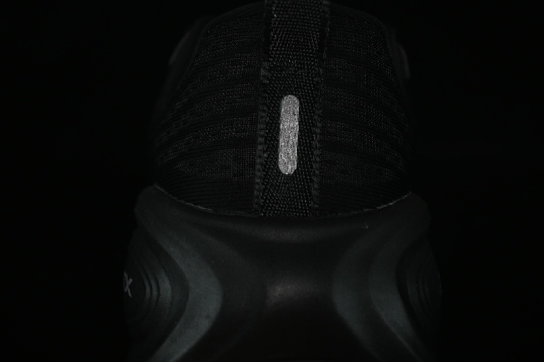 Nike [HV8150-003]-[AIR ZOOM VOMERO PLUS BLACK]-[WOMAN:36-39]-[MAN:40-45] - Image 7