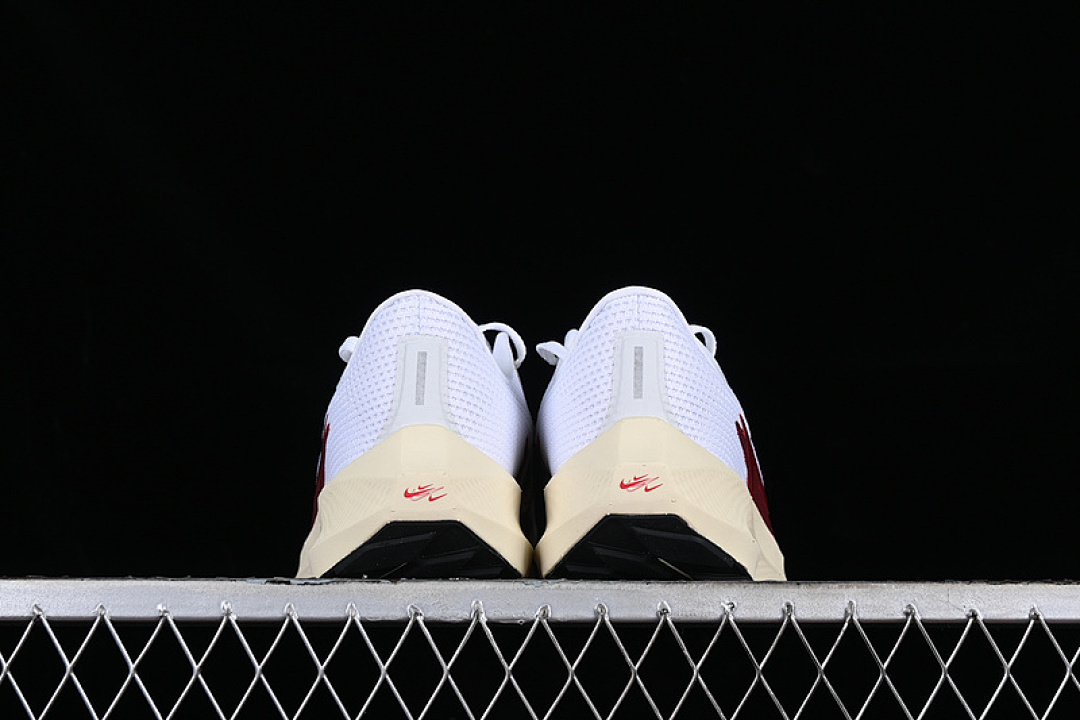 Nike [FB7703-100]-[AIR ZOOM PEGASUS 40 WHITE/RED/GREY]-[WOMAN:36-40] - Image 13