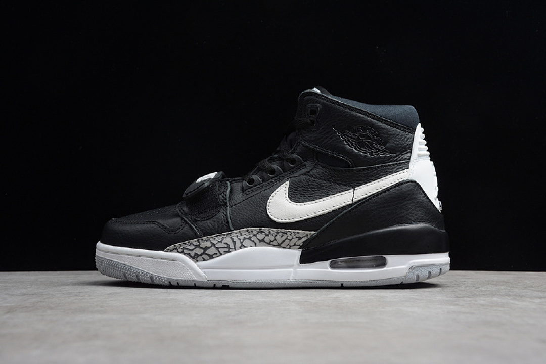 Jordan [AV3922-001]-[AIR JORDAN LEGACY 312 BLACK/WHITE]-[MAN:40-46], photo 1