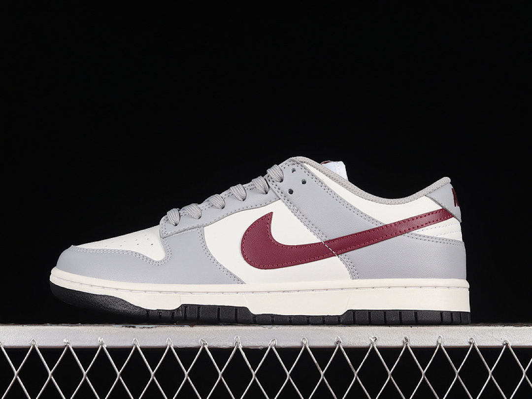 Nike DUNK LOW PALE IVORY/REDWOOD/LIGHT SILVER/SAIL/BLACK · DD1503-122, photo 1