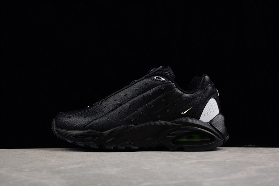 Unbranded [DH4692-001]-[NOCTA X HOT STEP AIR TERRA BLACK/BLACK/CHROME]-[MAN:40-45], photo 1