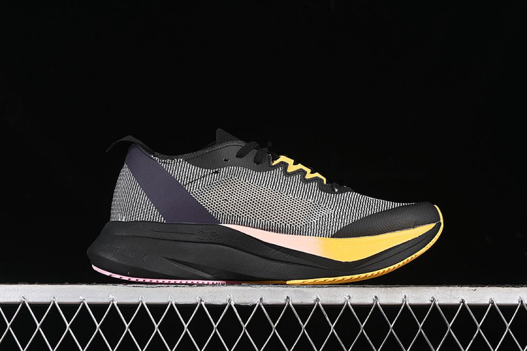 On Running [IF9212]-[ADIZERO BOSTON 12 M CORE BLACK/ZERO METALLIC/SPARK]-[WOMAN:36-39]-[MAN:40-45] - Image 16