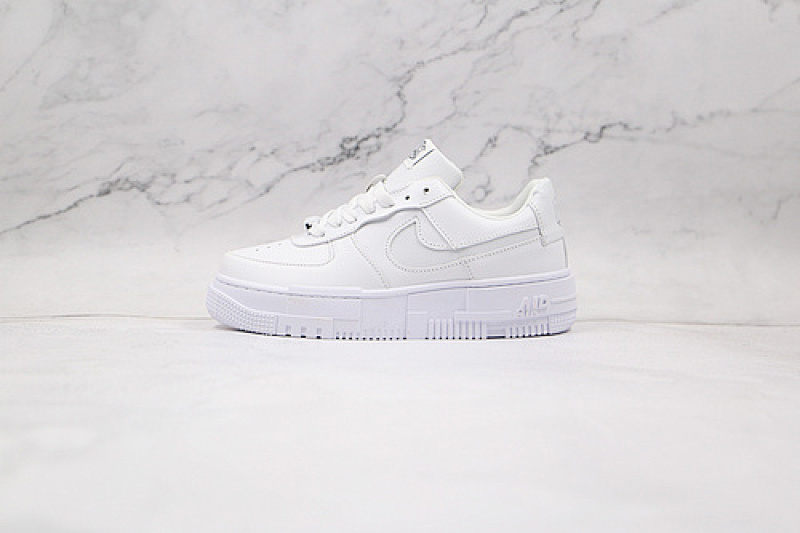 Nike Nike AIR FORCE 1 LOW PIXEL WHITE/WHITE/WHITE · CK6649-100, photo 1