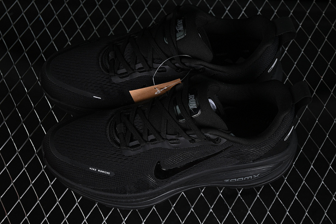 Nike [HM6803-005]-[AIR ZOOM VOMERO 18 BLACK/DARK SMOKE GREY/LIGHT GREY/BLACK]-[UNISEX:36-45] - Image 11