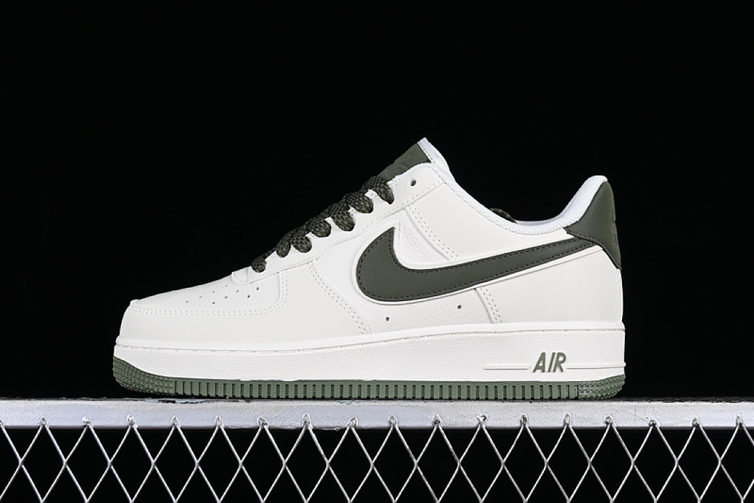 Nike [GL6835-008]-[AIR FORCE 1 07 LOW WHITE/GREEN]-[WOMAN:36-39]-[MAN:40-45], photo 1