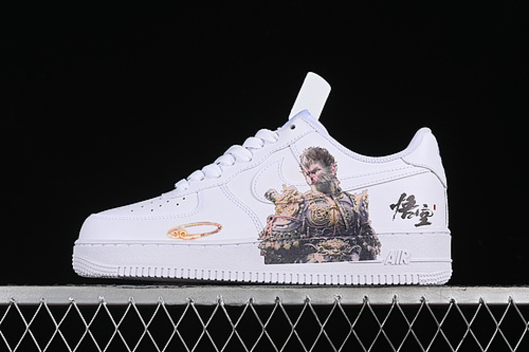 Nike Nike AIR FORCE 1 07 LOW SUN TRIPLE WHITE/GREY/WHITE · CW2288-111, photo 1