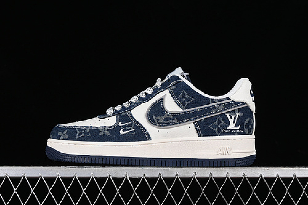 Nike [SJ2088-003]-[AIR FORCE 1 07 LOW L*V WHITE/BLUE/GREY]-[WOMAN:36-39]-[MAN:40-45], photo 1