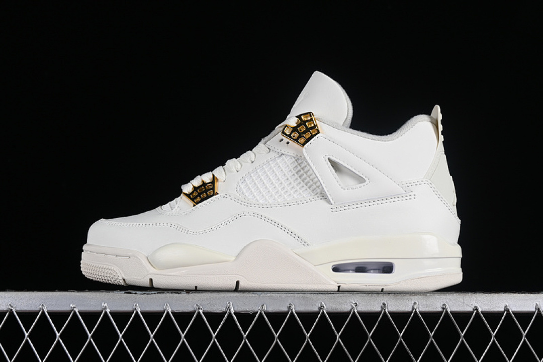 Jordan [AQ9129-170]-[AIR JORDAN 4 RETRO SAIL/METALLIC GOLD/BLACK]-[WOMAN:36-39]-[MAN:40-47.5], photo 1