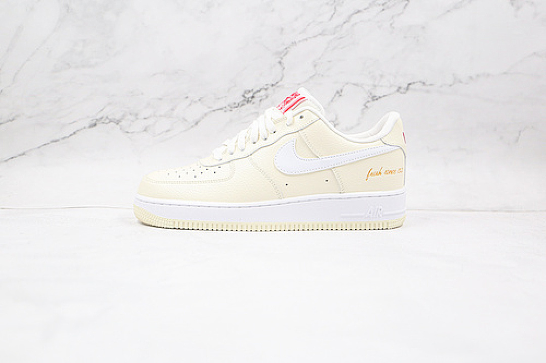 Nike [CW2919-100]-[AIR FORCE 1 LOW 07 PREMIUM POPCORN COCONUT MILK/WHITE/UNIVERSITY RED]-[35-45], photo 1