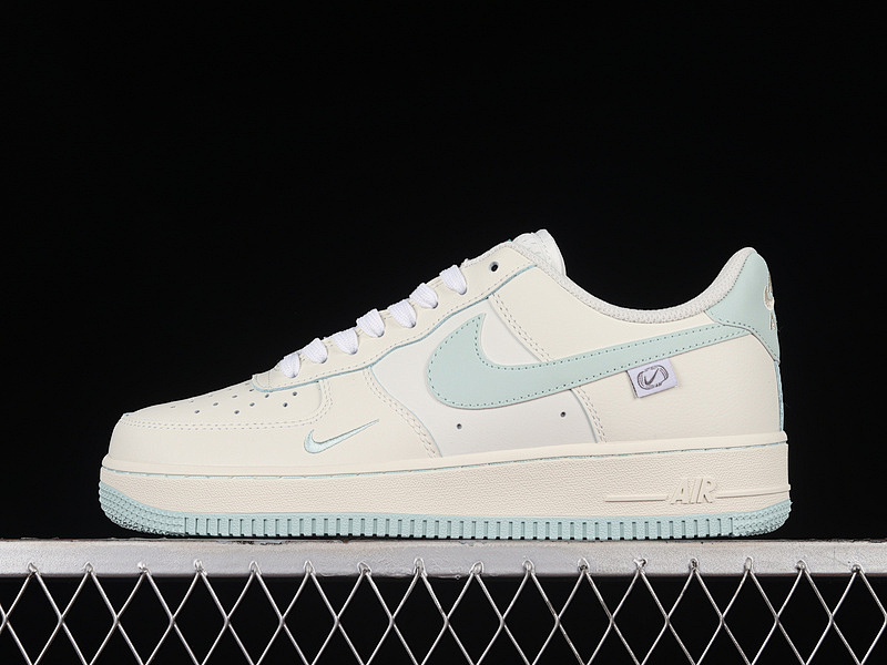 Nike Nike AIR FORCE 1 LOW 07 BEIGE/BEIGE/SKY BLUE · FB1839-211, photo 1
